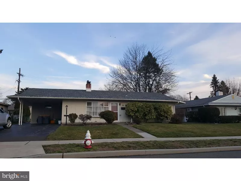 30 POPLAR LN, Levittown, PA 19054