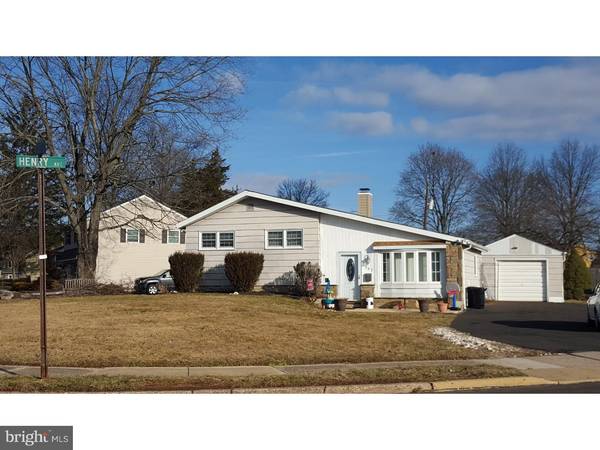 967 DOGWOOD RD, Warminster, PA 18974