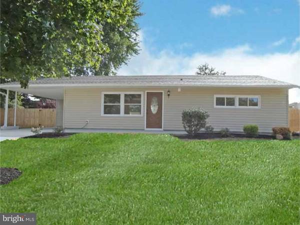 7 GLENWOOD LN, Levittown, PA 19055