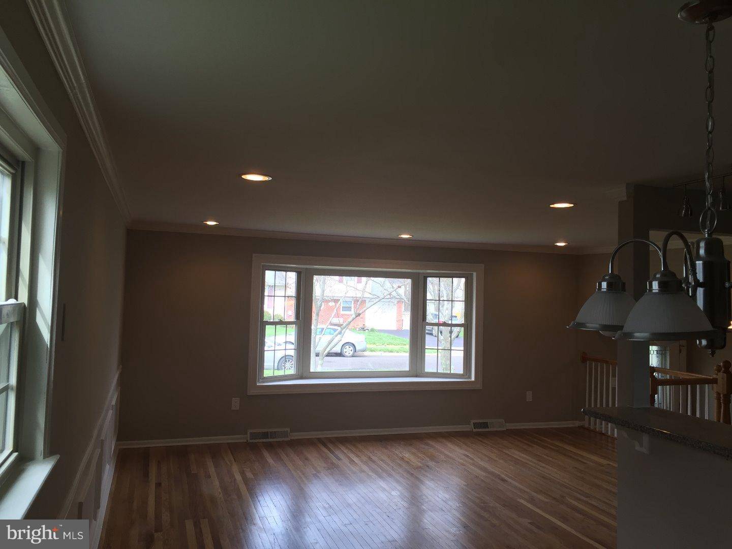 Warminster, PA 18974,1558 DEER RUN RD
