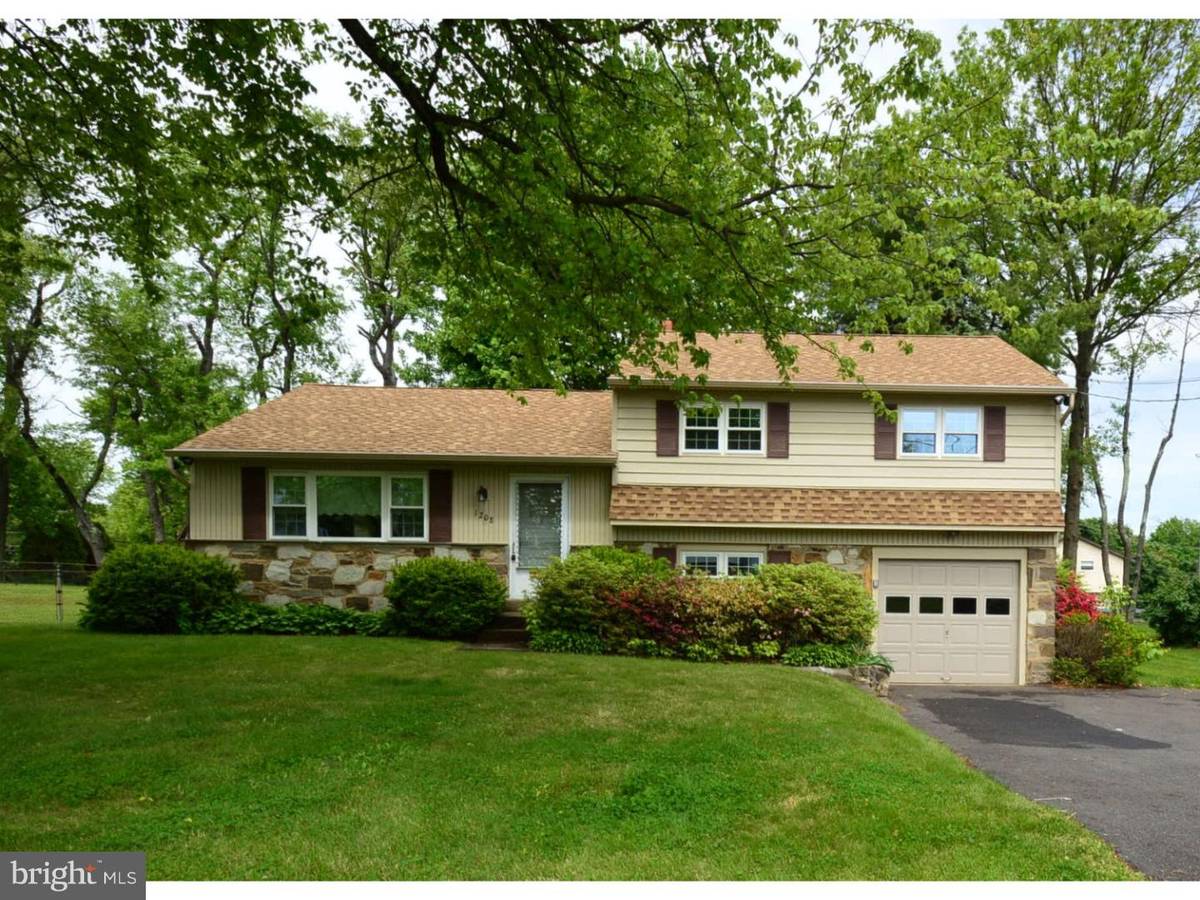 Warminster, PA 18974,1208 DAHLIA RD