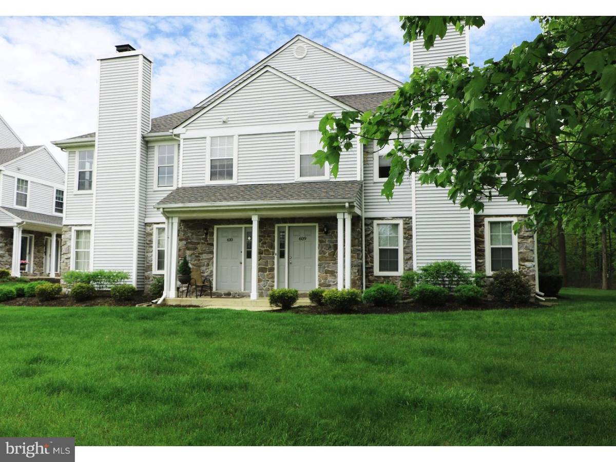 Sellersville, PA 18960,610 MEWS DR