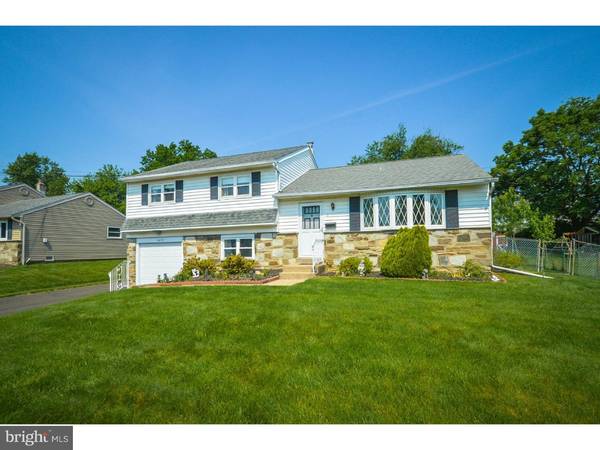 1077 HILLTOP RD, Warminster, PA 18974