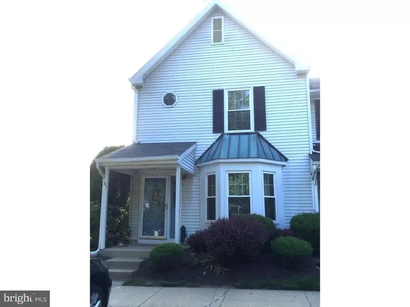 61 GREENRIDGE CIR, Newtown, PA 18940