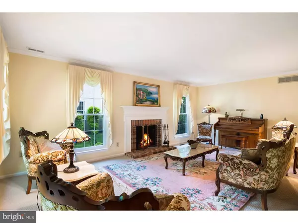 Yardley, PA 19067,520 HERITAGE OAK DR