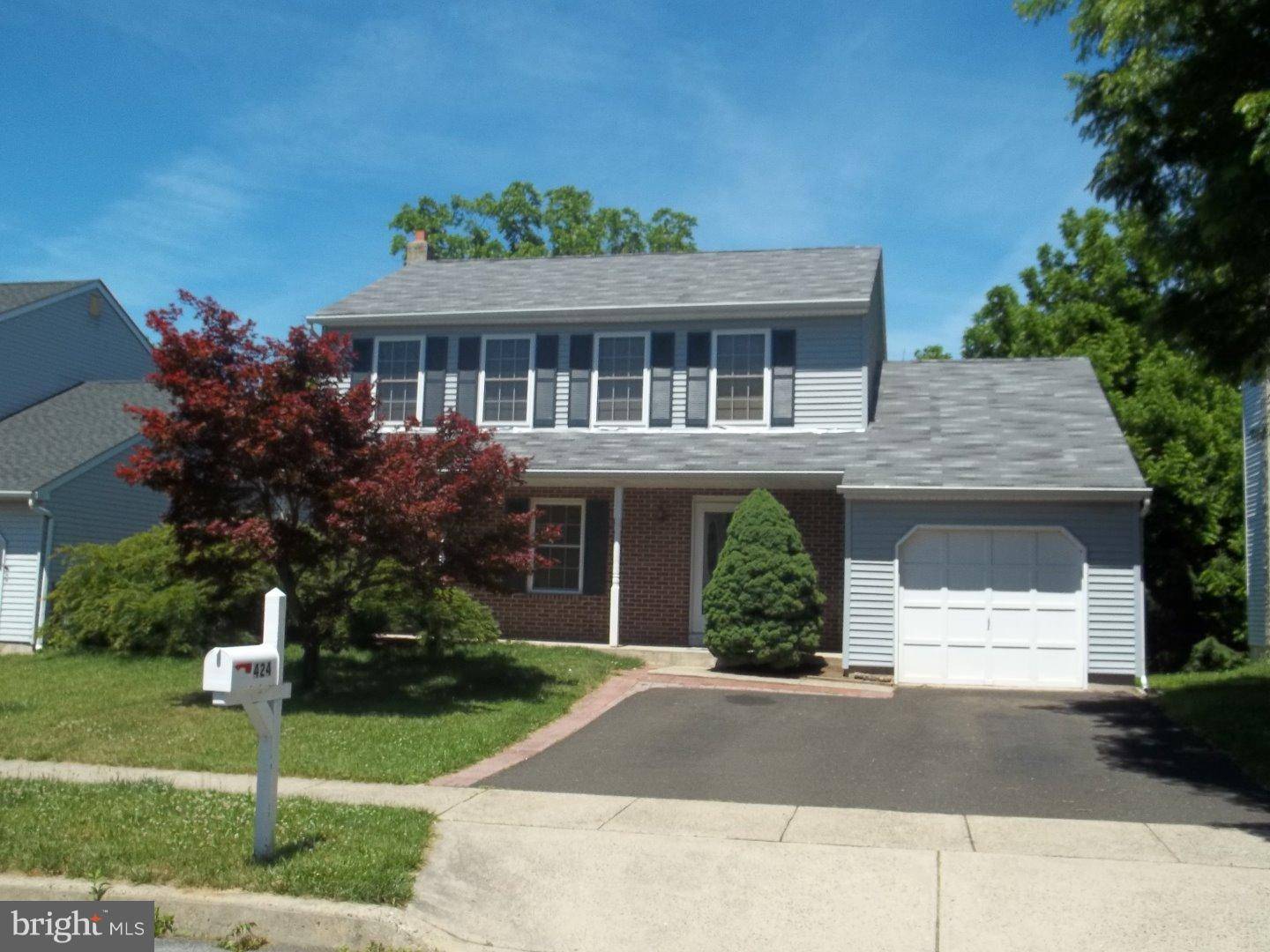 424 DORCHESTER LN, Perkasie, PA 18944