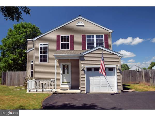 53 HILLTOP CIR, Telford, PA 18969