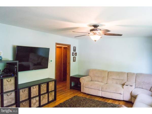 Quakertown, PA 18951,101 S 11TH ST