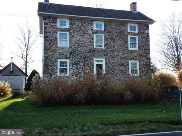 1276 SWAMP RD, Furlong, PA 18925