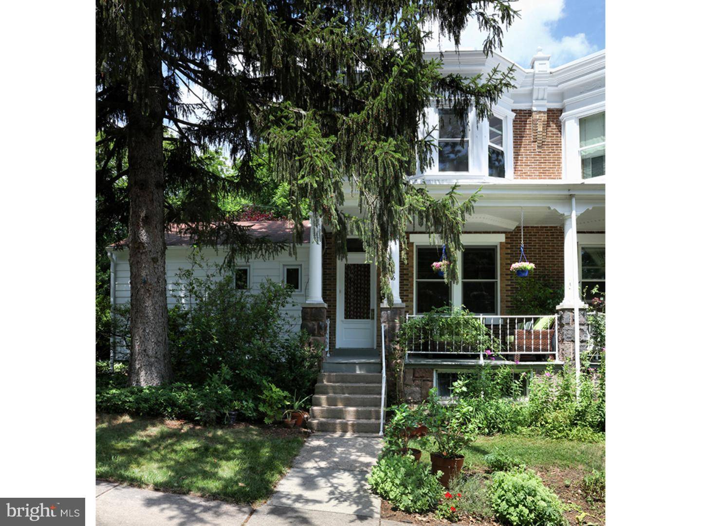 26 W COLLEGE AVE, Yardley, PA 19067