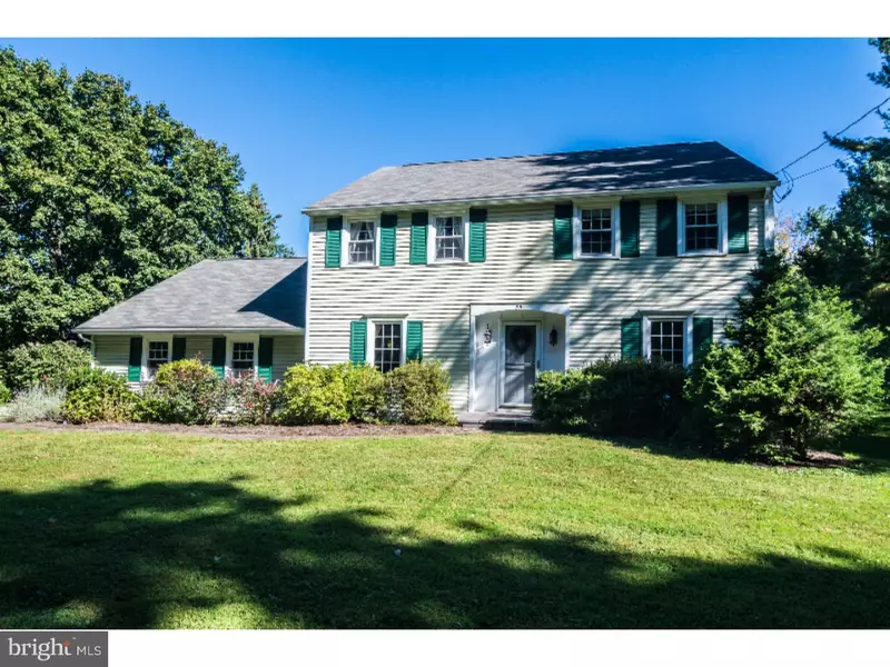 35 SANDY KNOLL DR, Doylestown, PA 18901