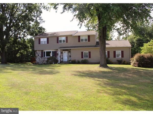 506 FISHER LN, Warminster, PA 18974