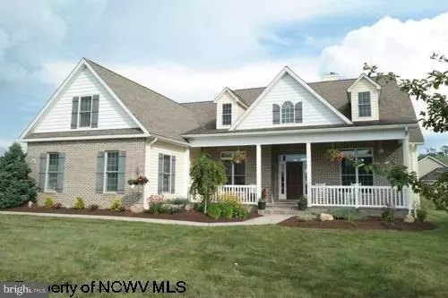 26 BRIDLE PATH, Bruceton Mills, WV 26525