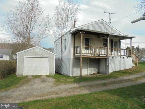 202 CARROLL ST, Terra Alta, WV 26764