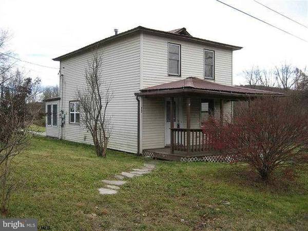 73 LIGHT ST, Terra Alta, WV 26764