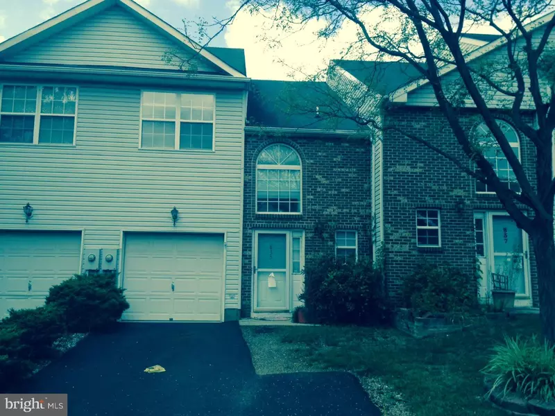 835 LILY LN, Ewing, NJ 08638