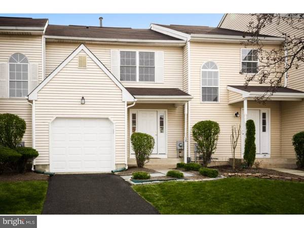 16 PIONEER CT, Ewing, NJ 08628