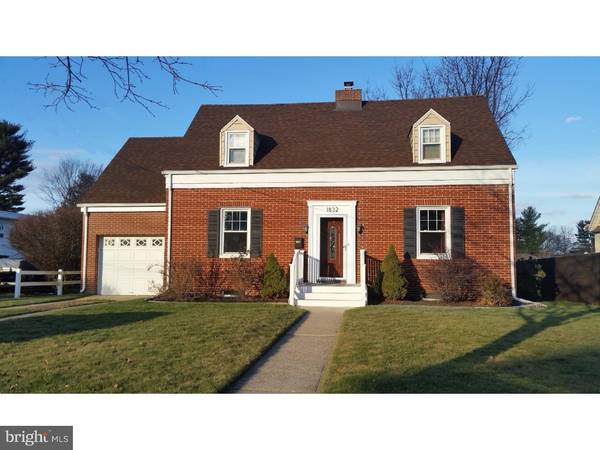 1832 W MCGALLIARD AVE, Hamilton, NJ 08610