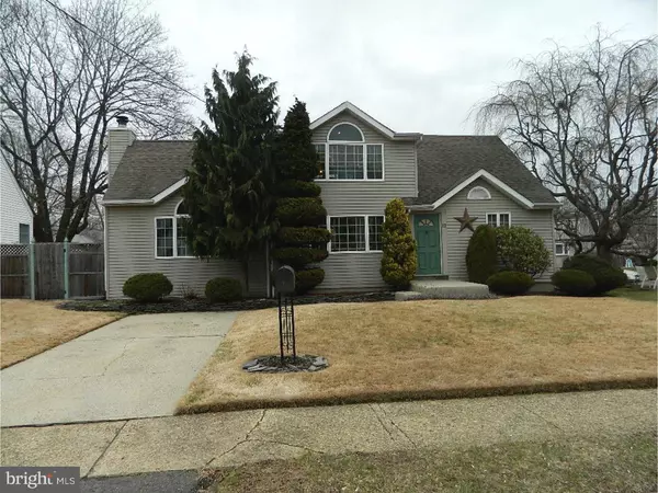 12 RAVINE DR, Hamilton, NJ 08620