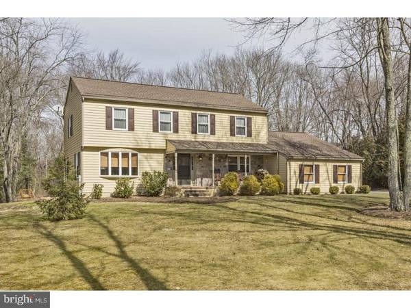 7 TYBURN LN, Hopewell, NJ 08525