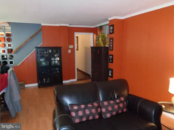 Hamilton, NJ 08619,21 DONALD DR