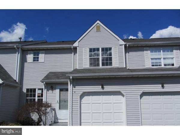 4 CROCKETT LN, Trenton, NJ 08628