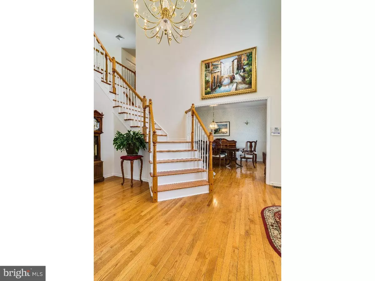 Ewing, NJ 08628,5 MOUNTAINVIEW CT