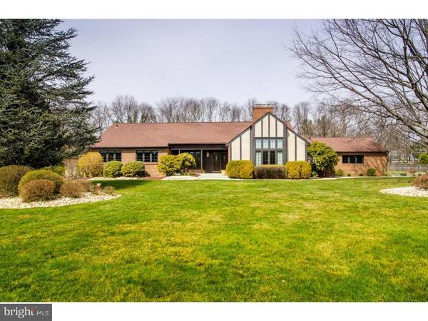 33 FOXCROFT DR, Princeton, NJ 08540