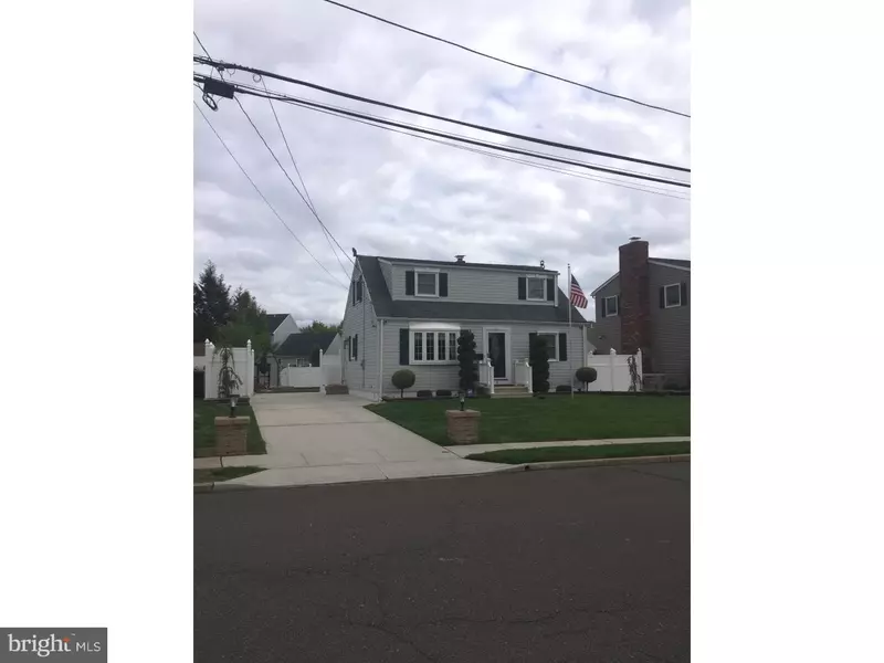 5 DEWAR DR, Hamilton, NJ 08620