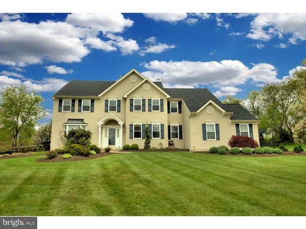 8 SPENCER WAY, Robbinsville, NJ 08691