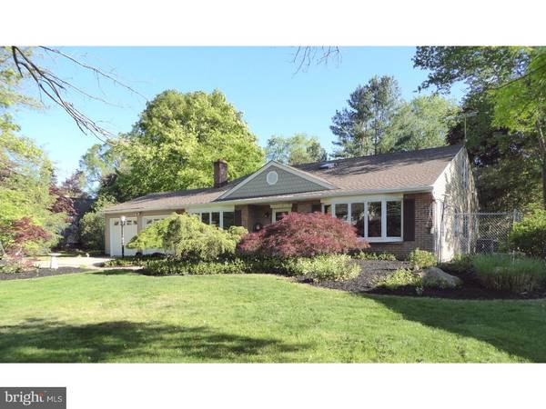 9 DARVEL DR, West Windsor, NJ 08550