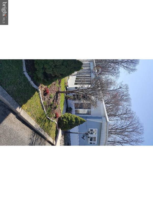 707 MILLSIDE DR, Robbinsville, NJ 08691