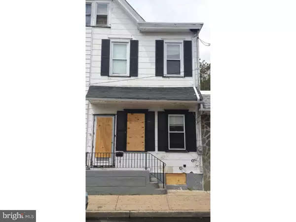 26 ELM ST, Trenton, NJ 08611