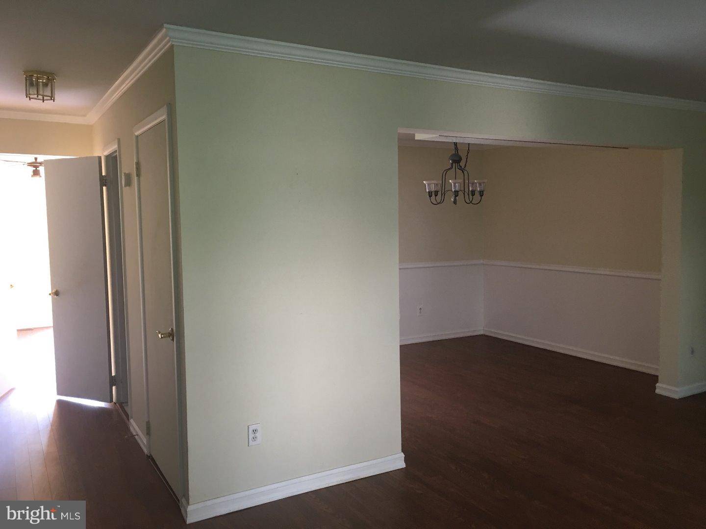 East Windsor, NJ 08520,633 TWIN RIVERS DR N