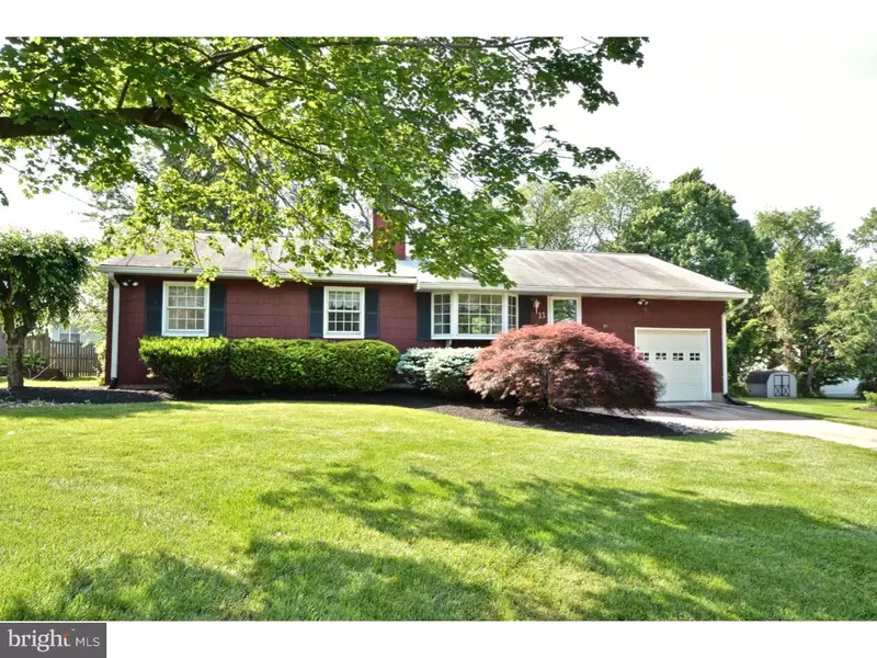 33 RUNNING BROOK RD W, Ewing, NJ 08638