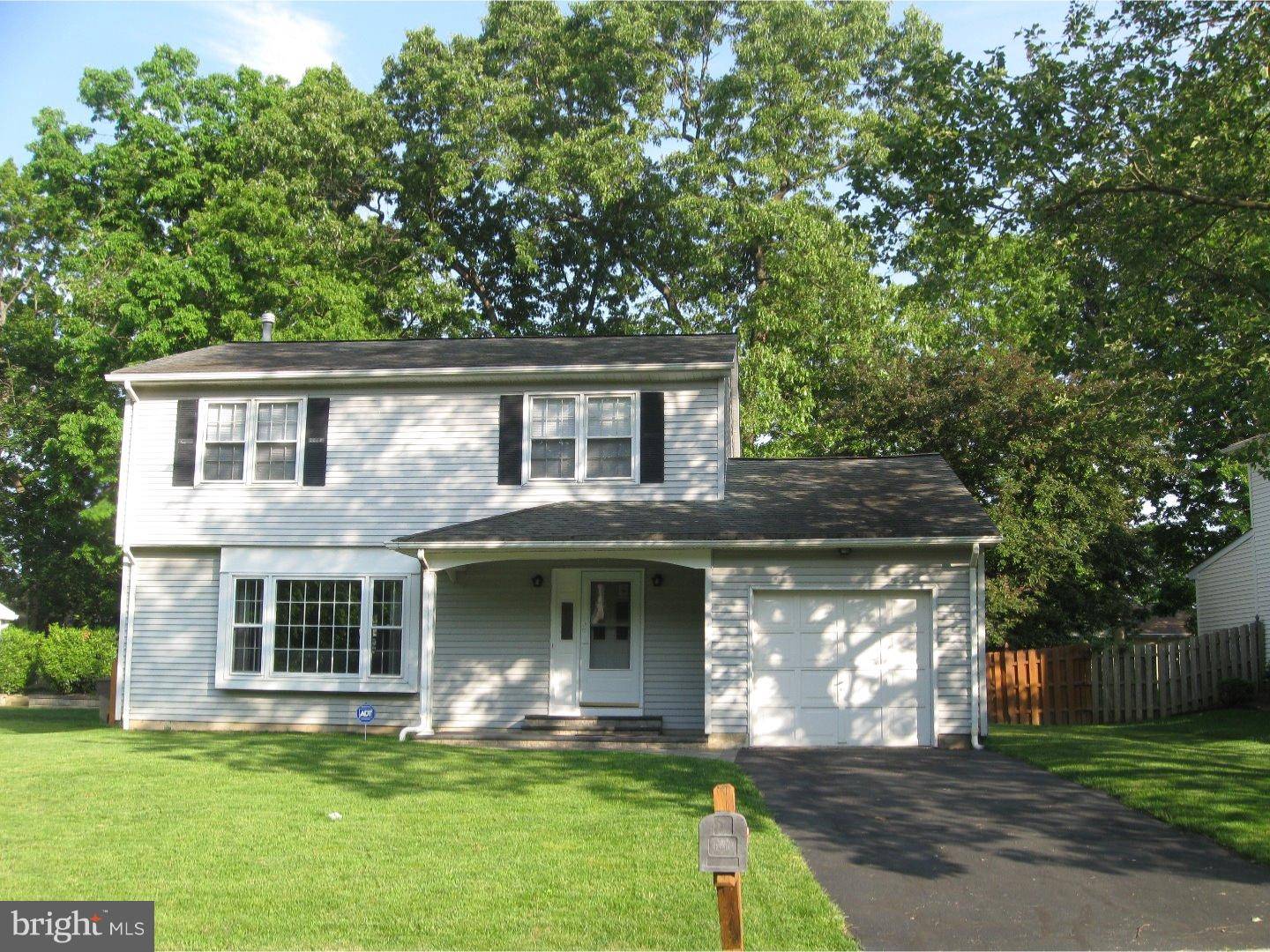 21 ALBERT E BONACCI DR, Hamilton Township, NJ 08690