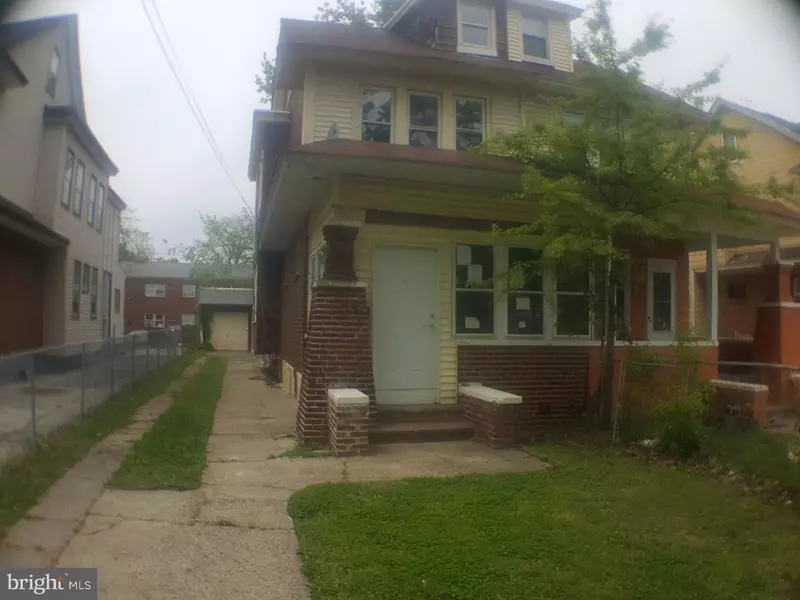 942 GREENWOOD AVE, Trenton, NJ 08609