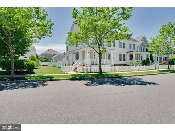 1172 LAKE DR E, Robbinsville, NJ 08691