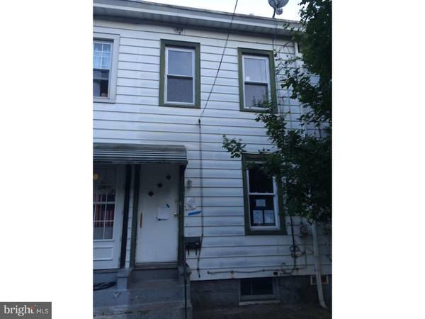 27 HEWITT ST, Trenton, NJ 08611