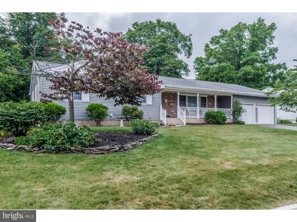 33 CLOVER LN, Hightstown, NJ 08520