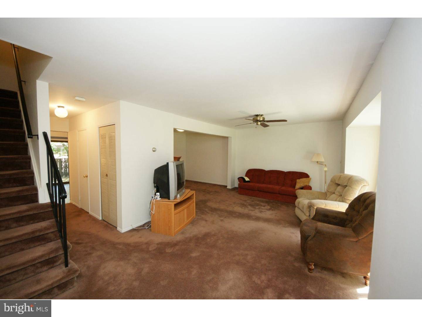 East Windsor, NJ 08520,91 BENNINGTON DR