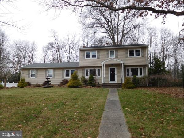 19 VAN SAUN DR, Ewing Twp, NJ 08628