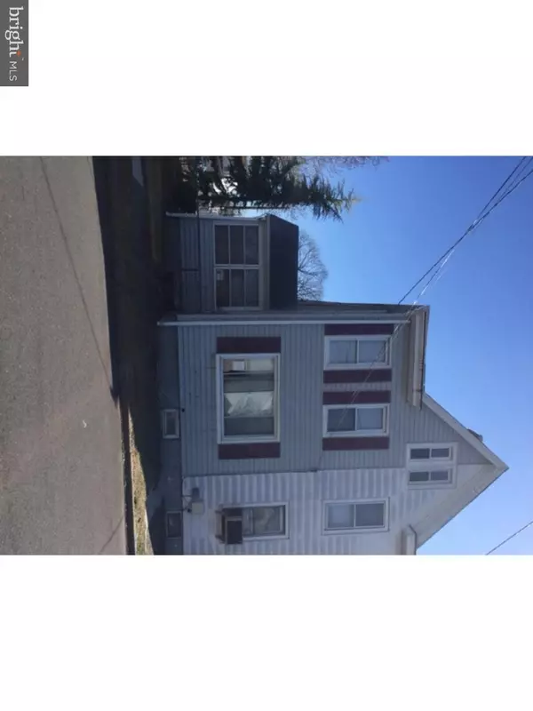 31 E FRANKLIN ST, Hamilton, NJ 08610