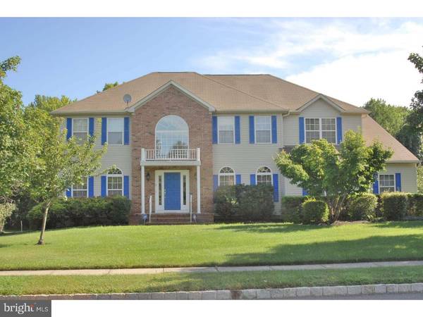 8 SAXONY LN, Robbinsville, NJ 08691