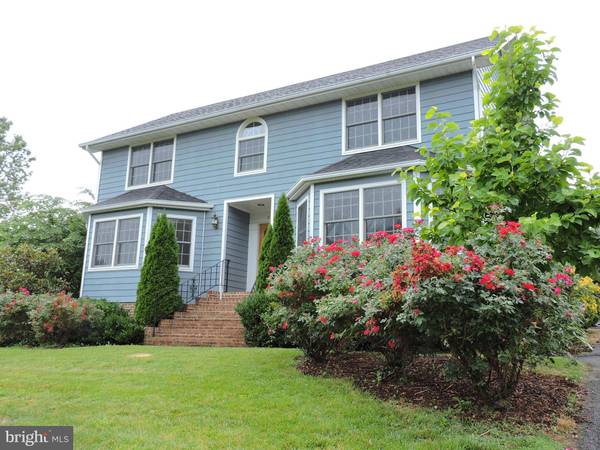 725 TREYS DR, Winchester, VA 22601