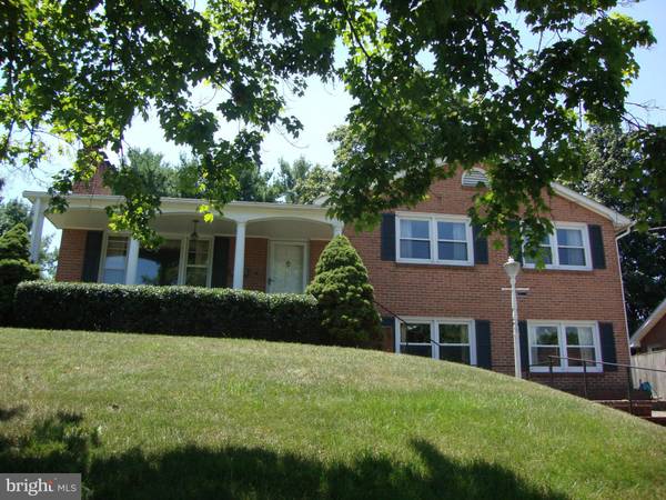 937 ALLEN DR, Winchester, VA 22601