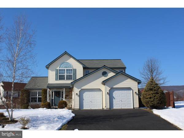 141 POND VIEW DR, Hamburg, PA 19526