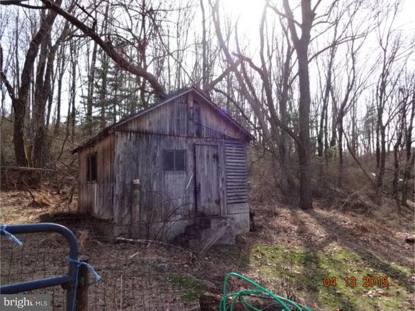 Mohnton, PA 19540,33 WEAVER LN