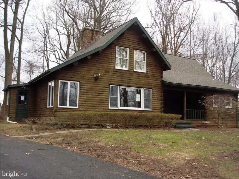 81 KURTZ MILL RD, Mohnton, PA 19540