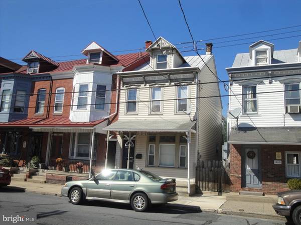 251 STATE ST, Hamburg, PA 19526